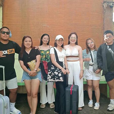 Bambooze Hauz Hotel Balabag  Buitenkant foto