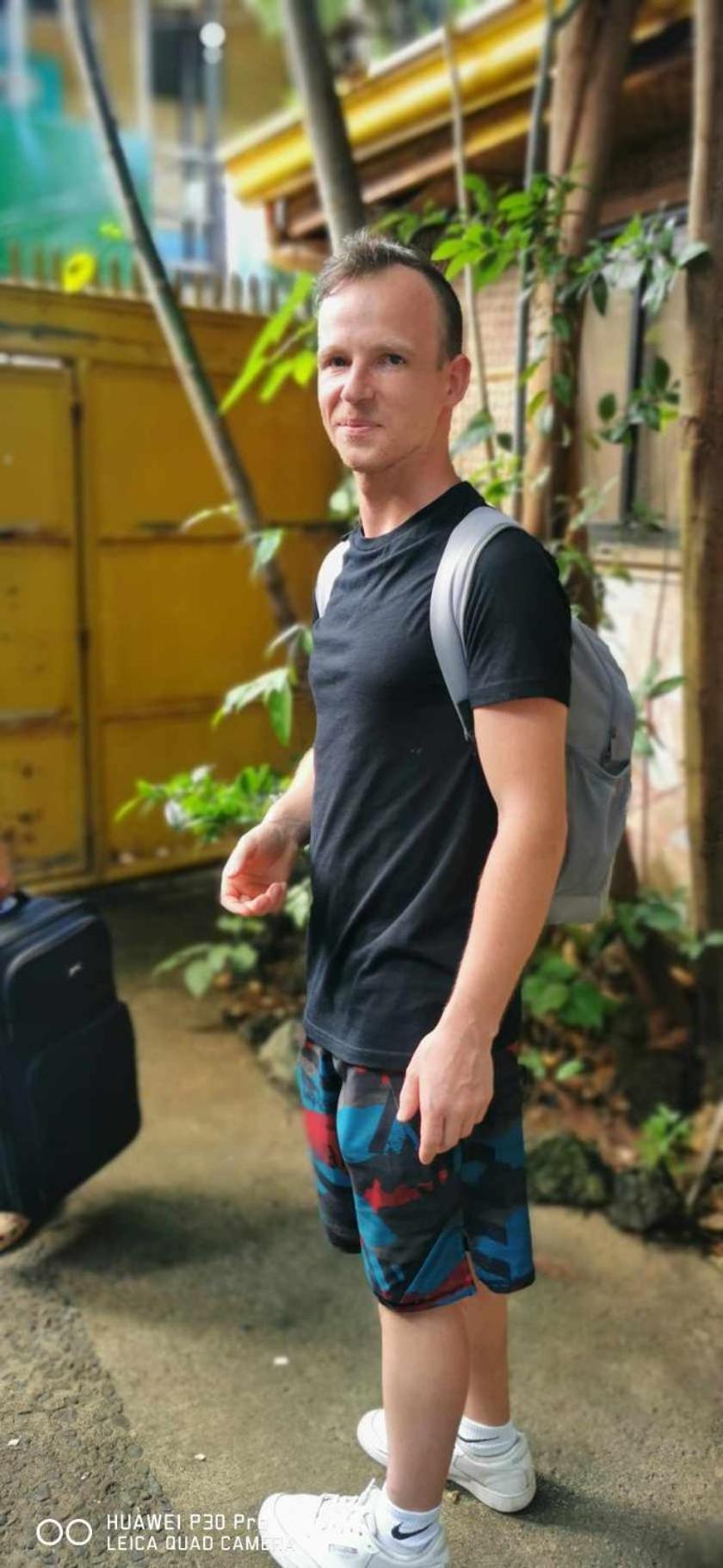 Bambooze Hauz Hotel Balabag  Buitenkant foto