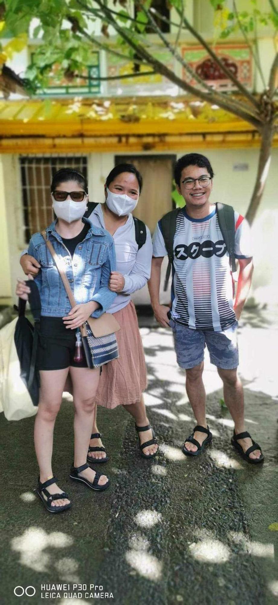 Bambooze Hauz Hotel Balabag  Buitenkant foto