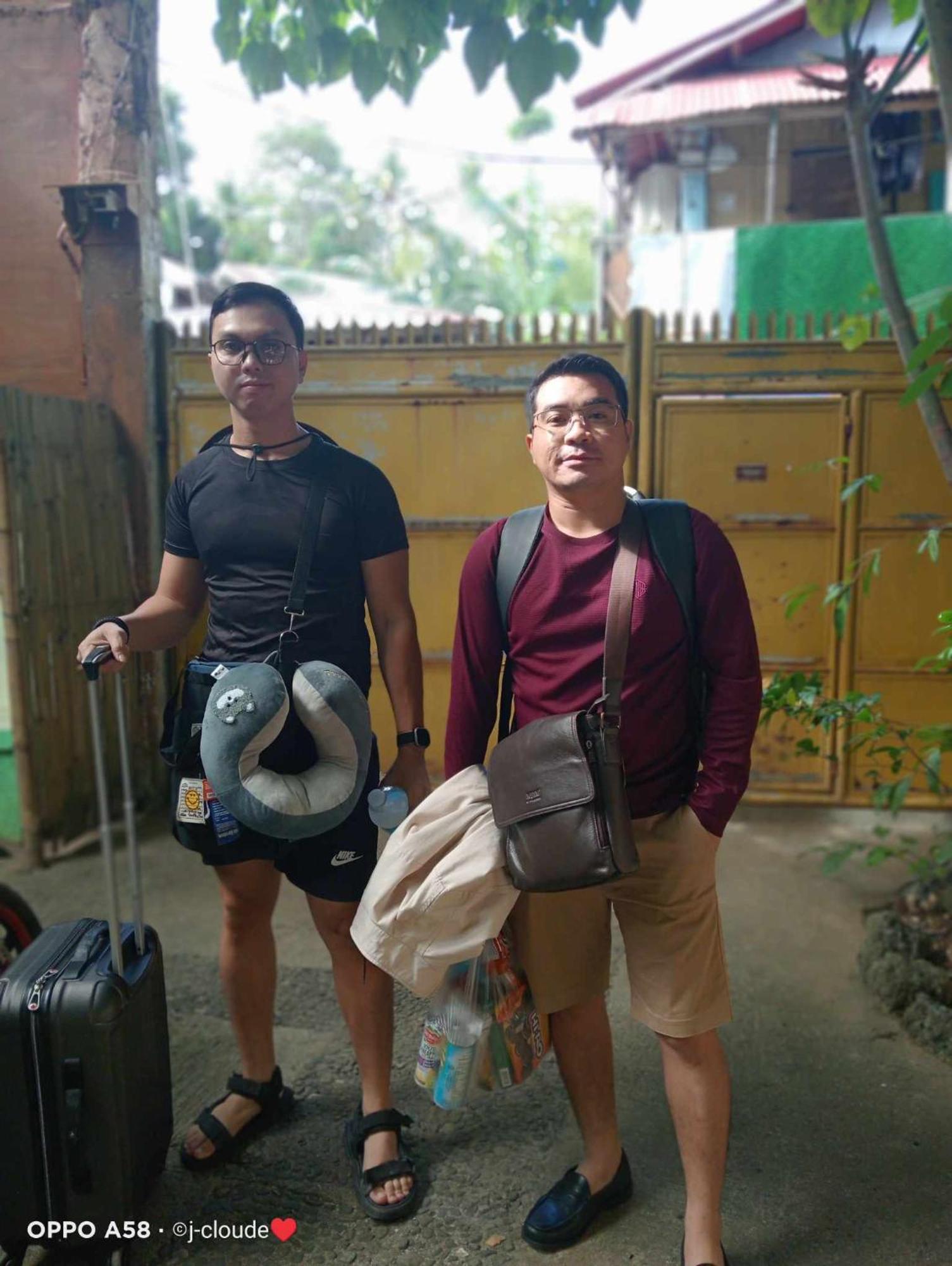 Bambooze Hauz Hotel Balabag  Buitenkant foto